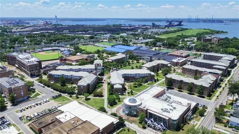 View/Area - 856 W 43rd St, Norfolk, VA 23508 photo 1 of 4