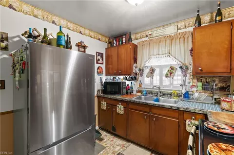 Kitchen - 1303 Willnew Dr, Hampton, VA 23669 photo 1 of 1