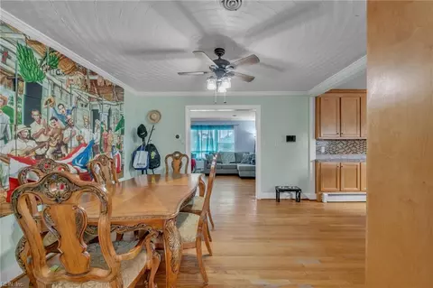 Dining - 409 Shoreline Dr, Hampton, VA 23669 photo 3 of 3