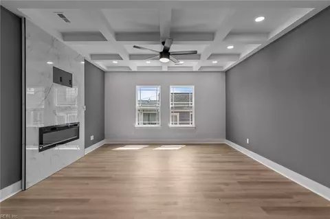 Living - 439 Cooper St, Hampton, VA 23669 photo 6 of 6