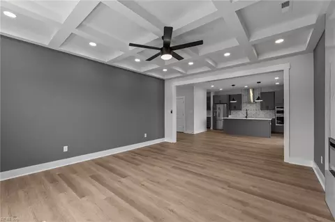Living - 439 Cooper St, Hampton, VA 23669 photo 3 of 6