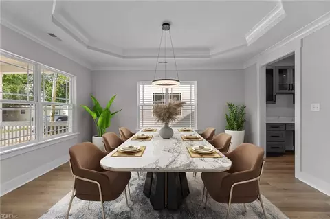 Dining - 439 Cooper St, Hampton, VA 23669 photo 2 of 2