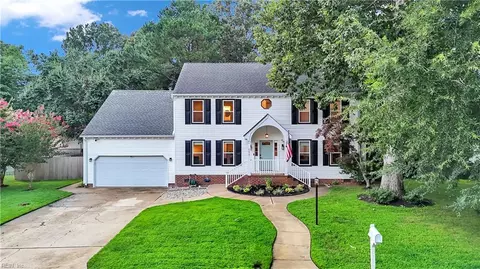 604 Glasgow St, Chesapeake, VA 23322