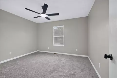 Bedroom - 322 S Curry St, Hampton, VA 23663 photo 5 of 5
