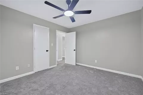 Bedroom - 322 S Curry St, Hampton, VA 23663 photo 4 of 5