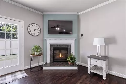 Living - 7530 Villa Ct, Gloucester Point, VA 23062 photo 1 of 2
