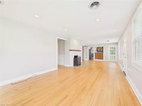 Living - 125 Eggleston Ave, Hampton, VA 23669 photo 1 of 7