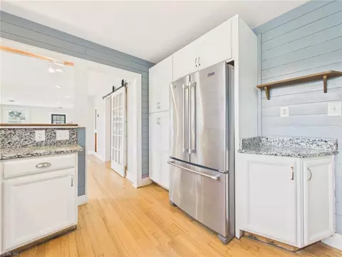 Kitchen - 125 Eggleston Ave, Hampton, VA 23669 photo 3 of 4