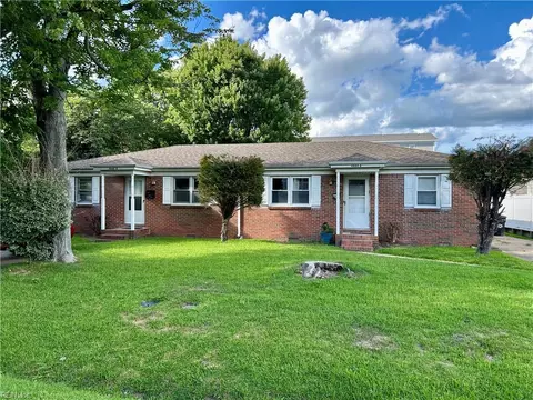 4660 Lee Ave #B, Virginia Beach, VA 23455