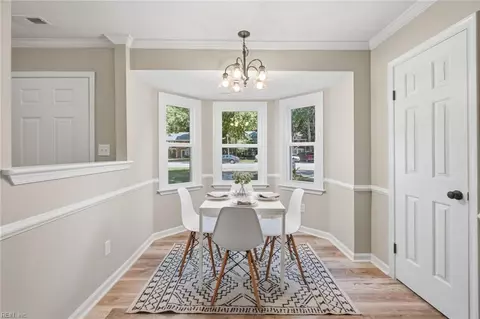 Dining - 25 Corwin Cir, Hampton, VA 23666 photo 1 of 1