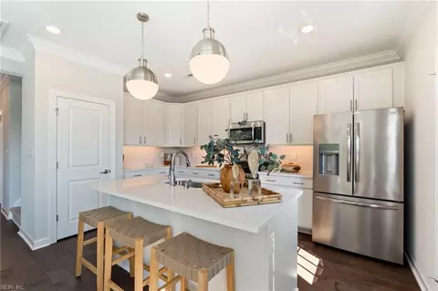 Kitchen - 2215 Nantucket Ave, Chesapeake, VA 23321 photo 2 of 3