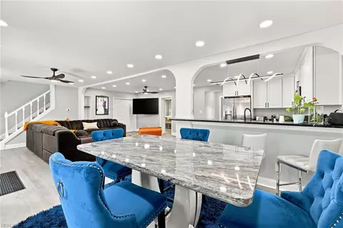 Dining - 147 Armstrong Dr, Hampton, VA 23666 photo 3 of 3