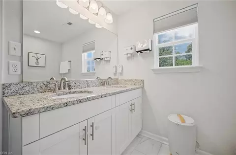 Bath - 245 Clifton St, Hampton, VA 23661 photo 1 of 3