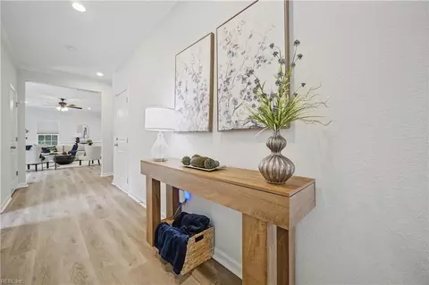 Entry Way - 245 Clifton St, Hampton, VA 23661 photo 1 of 6