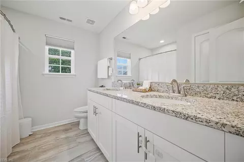 Entry Way - 245 Clifton St, Hampton, VA 23661 photo 6 of 6