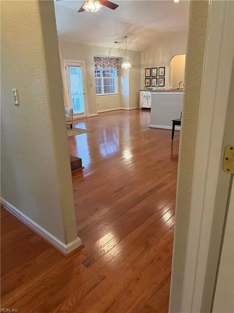 Entry Way - 8776 Adams Dr E, Suffolk, VA 23433 photo 5 of 7