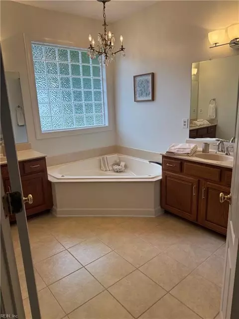 Bath - 8776 Adams Dr E, Suffolk, VA 23433 photo 1 of 3