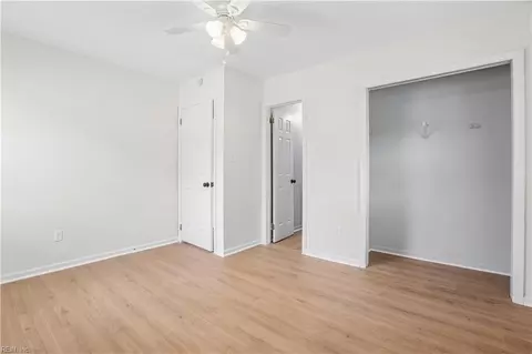 Bedroom - 38 Rendon Dr, Hampton, VA 23666 photo 6 of 7
