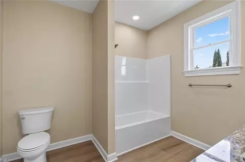 Entry Way - 24 Brough Ln, Hampton, VA 23669 photo 4 of 4