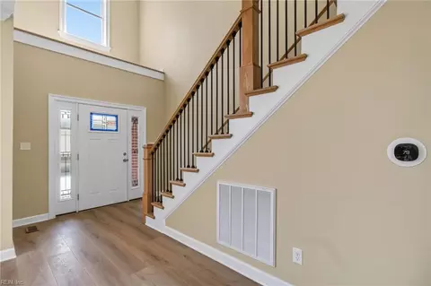 Entry Way - 24 Brough Ln, Hampton, VA 23669 photo 1 of 4