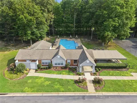 View/Area - 1 Loquat Pl, Hampton, VA 23666 photo 3 of 4