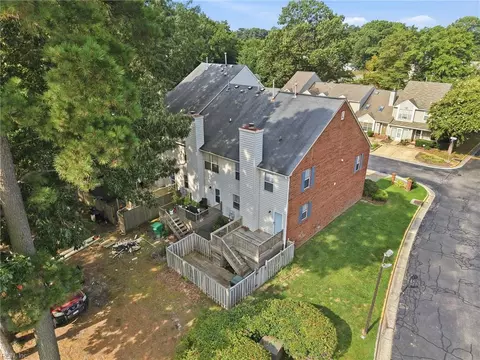 View/Area - 1 Loquat Pl, Hampton, VA 23666 photo 2 of 4