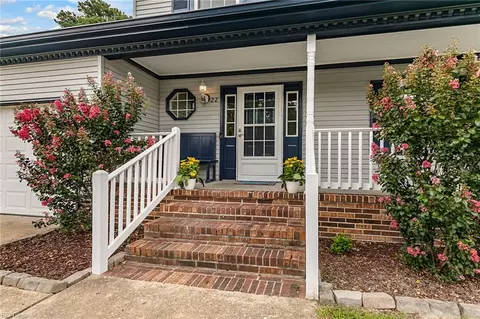 Exterior - 22 Charlene Loop, Hampton, VA 23666 photo 7 of 9