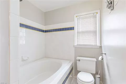 Bath - 22 Charlene Loop, Hampton, VA 23666 photo 3 of 4