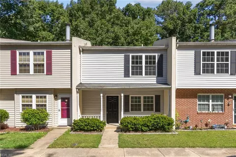 35 Oneonta Dr, Newport News, VA 23602