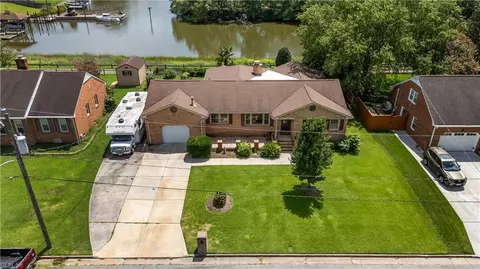 5917 Woodhaven Ct, Virginia Beach, VA 23464