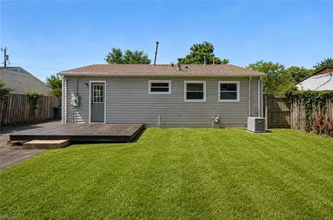 Exterior - 1830 Beall Dr, Hampton, VA 23663 photo 3 of 3
