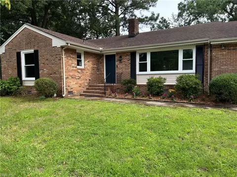 5529 S Greenefield Dr, Portsmouth, VA 23703