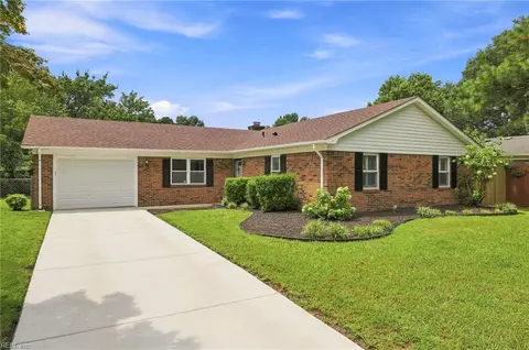 401 Moorland Dr, Virginia Beach, VA 23452