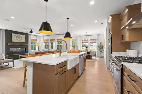 Kitchen - 316 Riverview Rd, Chesapeake, VA 23322 photo 3 of 4