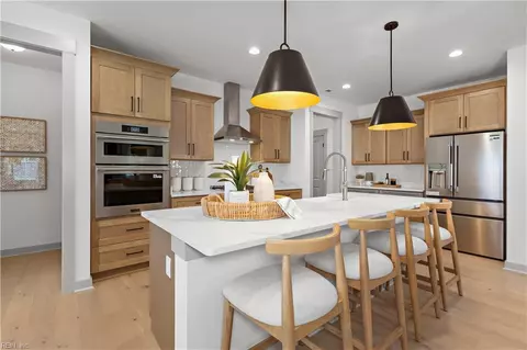 316 Riverview Rd, Chesapeake, VA 23322