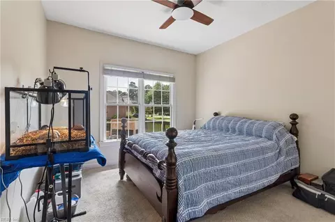 Bedroom - 20711 Creekside Dr, Smithfield, VA 23430 photo 1 of 4