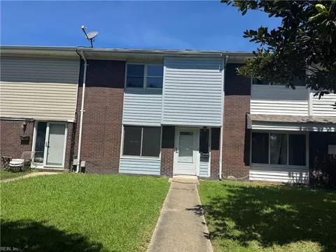 3338 Daytona Dr, Virginia Beach, VA 23452