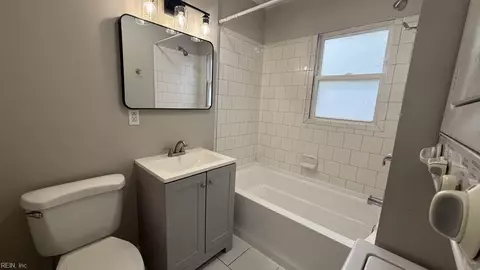 136 Mapleshade Ave, Norfolk, VA 23505 photo 6