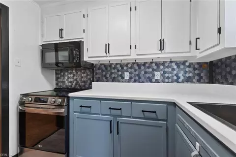 Kitchen - 4710 Lind St, Norfolk, VA 23513 photo 2 of 2