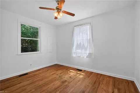 Bedroom - 4710 Lind St, Norfolk, VA 23513 photo 3 of 3