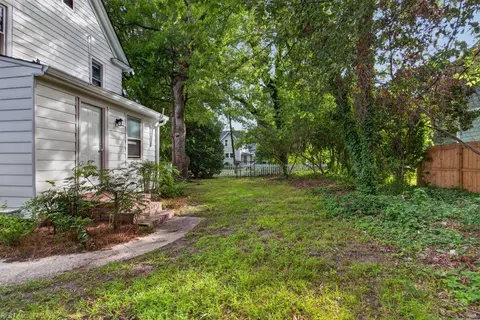 Exterior - 1103 Blair Ave, Hampton, VA 23661 photo 11 of 12