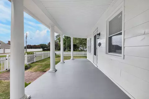 Exterior - 1103 Blair Ave, Hampton, VA 23661 photo 2 of 12