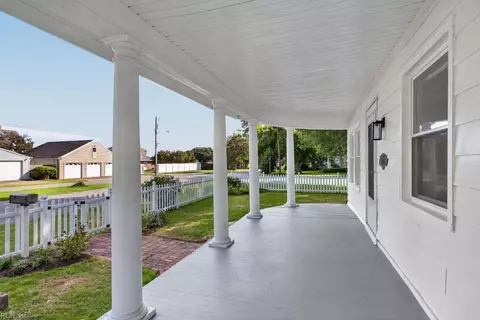 Exterior - 1103 Blair Ave, Hampton, VA 23661 photo 8 of 12