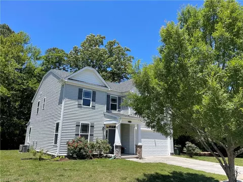 Exterior - 2147 Redgate Dr, Suffolk, VA 23434 photo 2 of 9