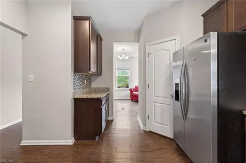 Entry Way - 2147 Redgate Dr, Suffolk, VA 23434 photo 1 of 4