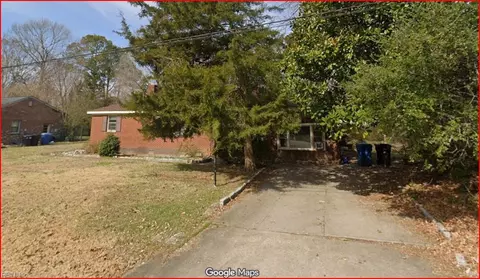 1713 Greenhouse Rd, Virginia Beach, VA 23455