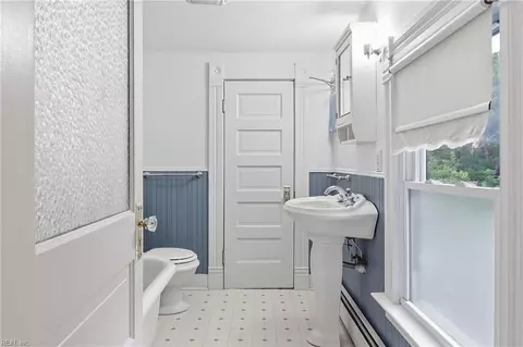Bath - 34079 Seaside Rd, Painter, VA 23420 photo 5 of 5