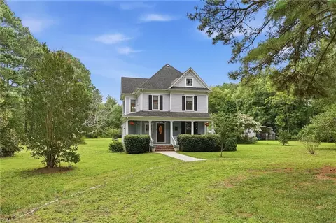 Exterior - 34079 Seaside Rd, Painter, VA 23420 photo 1 of 5