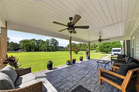 Exterior - 1908 Benefit Rd, Chesapeake, VA 23322 photo 3 of 6