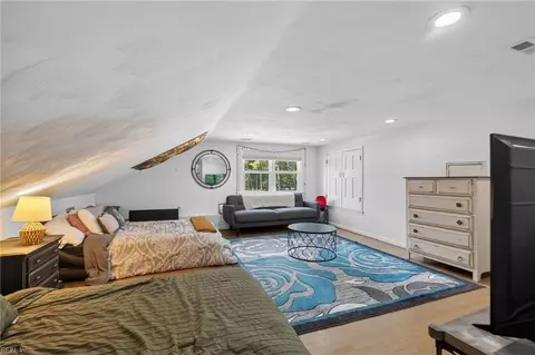 Bedroom - 1908 Benefit Rd, Chesapeake, VA 23322 photo 1 of 8